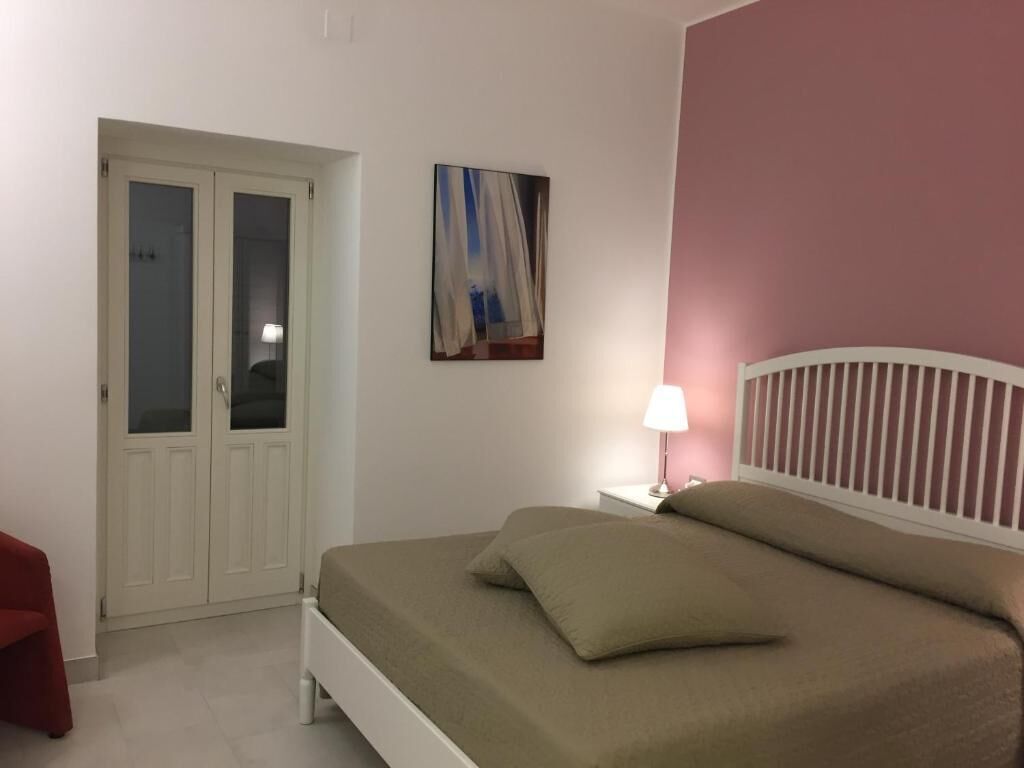 Volcano room | Soundproofing, free WiFi