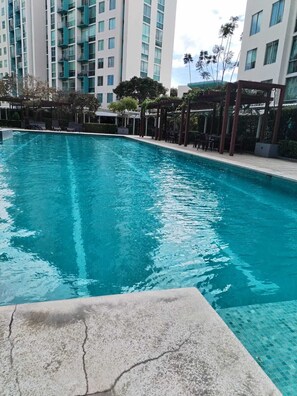 Imagen sin descripción, 2 de 37, botón