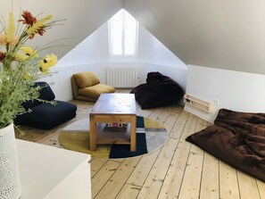 Uklassifisert bilde, 2 av 13, knapp