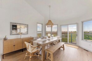 Dining - Family-Friendly Beach House with Peaceful Inlet Views. (Brigantine)