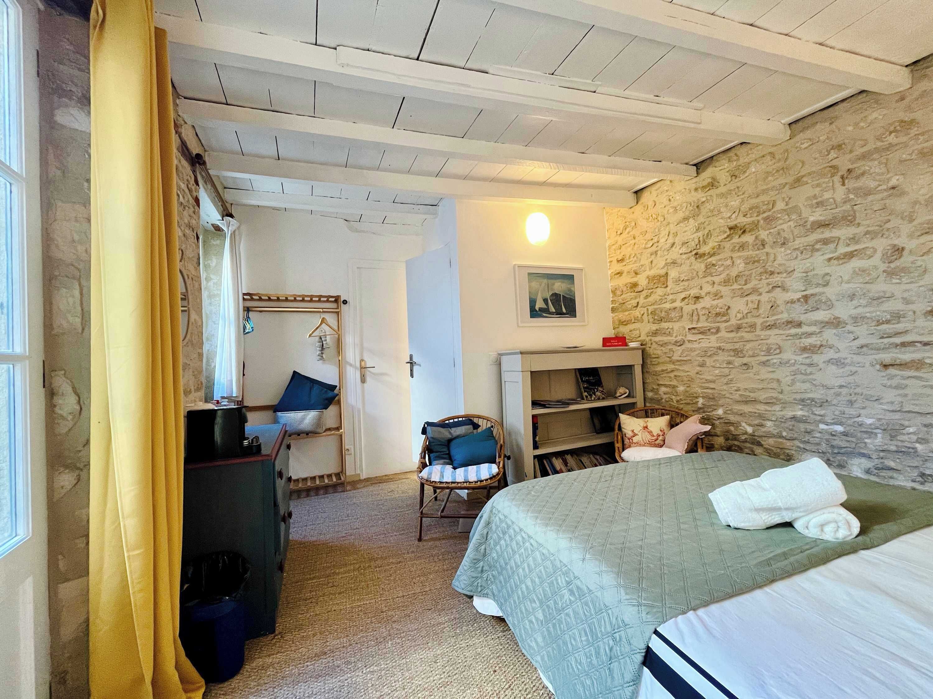 1 chambre, Wi-Fi, draps fournis