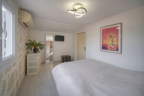 1 bedroom, iron/ironing board, WiFi, bed sheets - Cannes hyper center historic district of suquet-palais du festival - Croisette (Cannes)