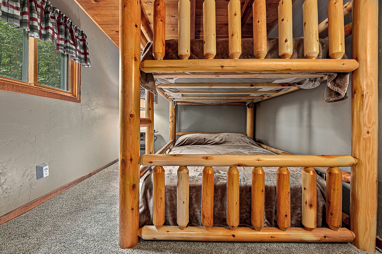 2 chambres, Wi-Fi gratuit, draps fournis