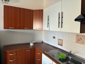 Réfrigérateur, plaque de cuisson