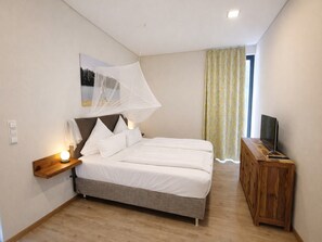 2 bedrooms, individually furnished, bed sheets - Bernsteinsee Homes and Ferien Beach House (Sassenburg)