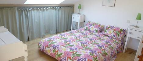 Casa | 2 quartos, individualmente mobiliados