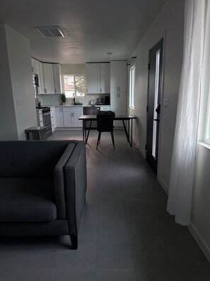 Nicht klassifiziertes Bild, 3 von 16, Schaltfläche