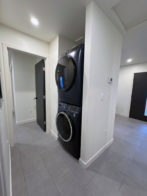 Niet-geclassificeerde afbeelding, 3 van 16, knop