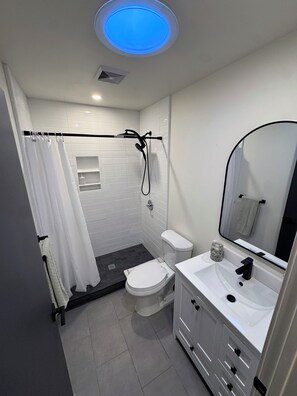 Nicht klassifiziertes Bild, 4 von 16, Schaltfläche