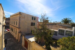 Photo non classée, 3 sur 32, bouton