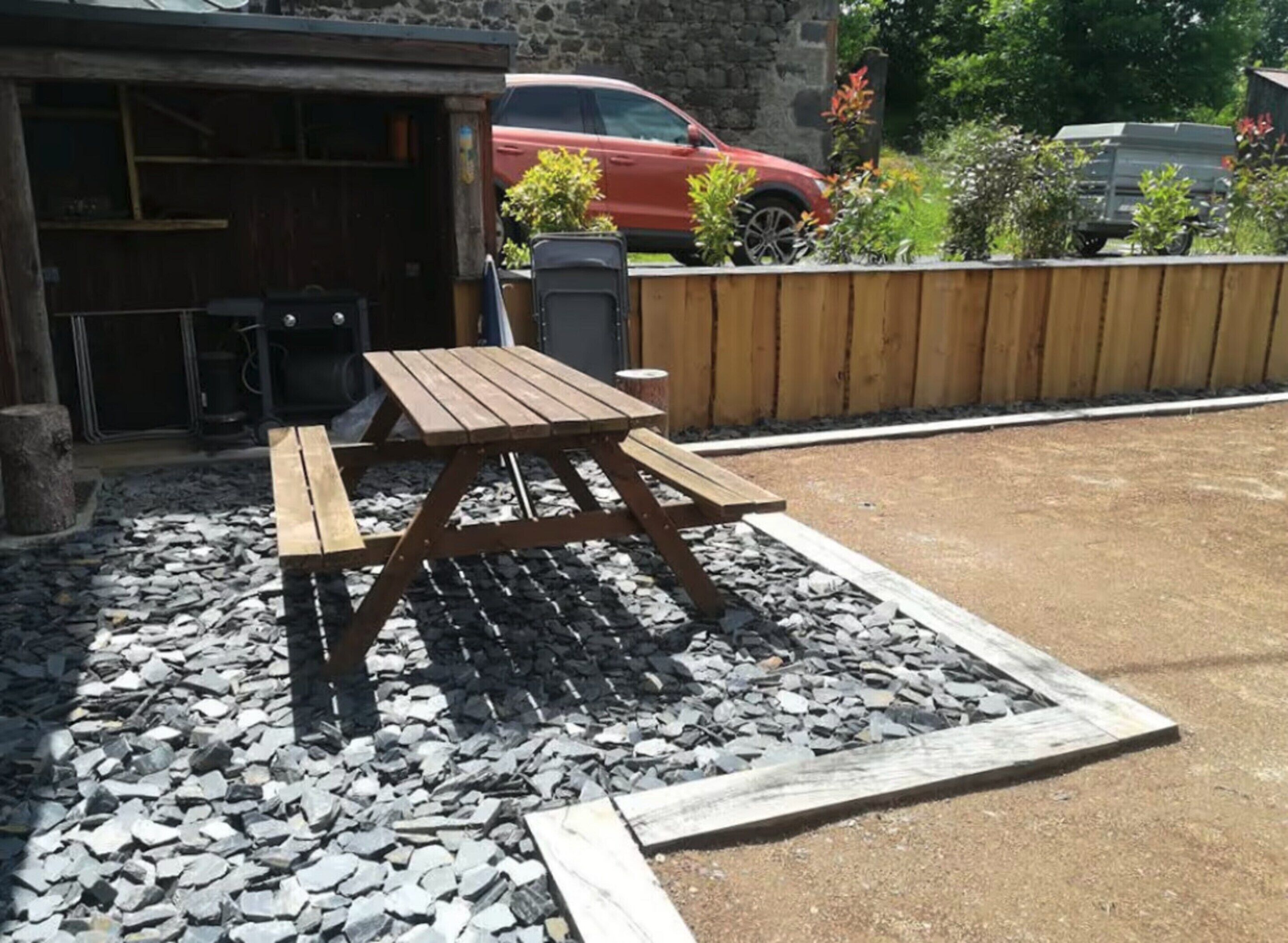 House | Outdoor dining