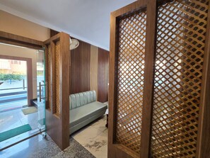 Imej tidak diklasifikasikan, 4 daripada 27, butang