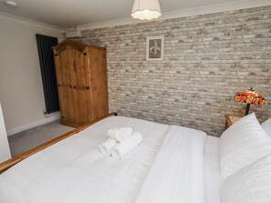 3 Schlafzimmer, individuell dekoriert, individuell eingerichtet