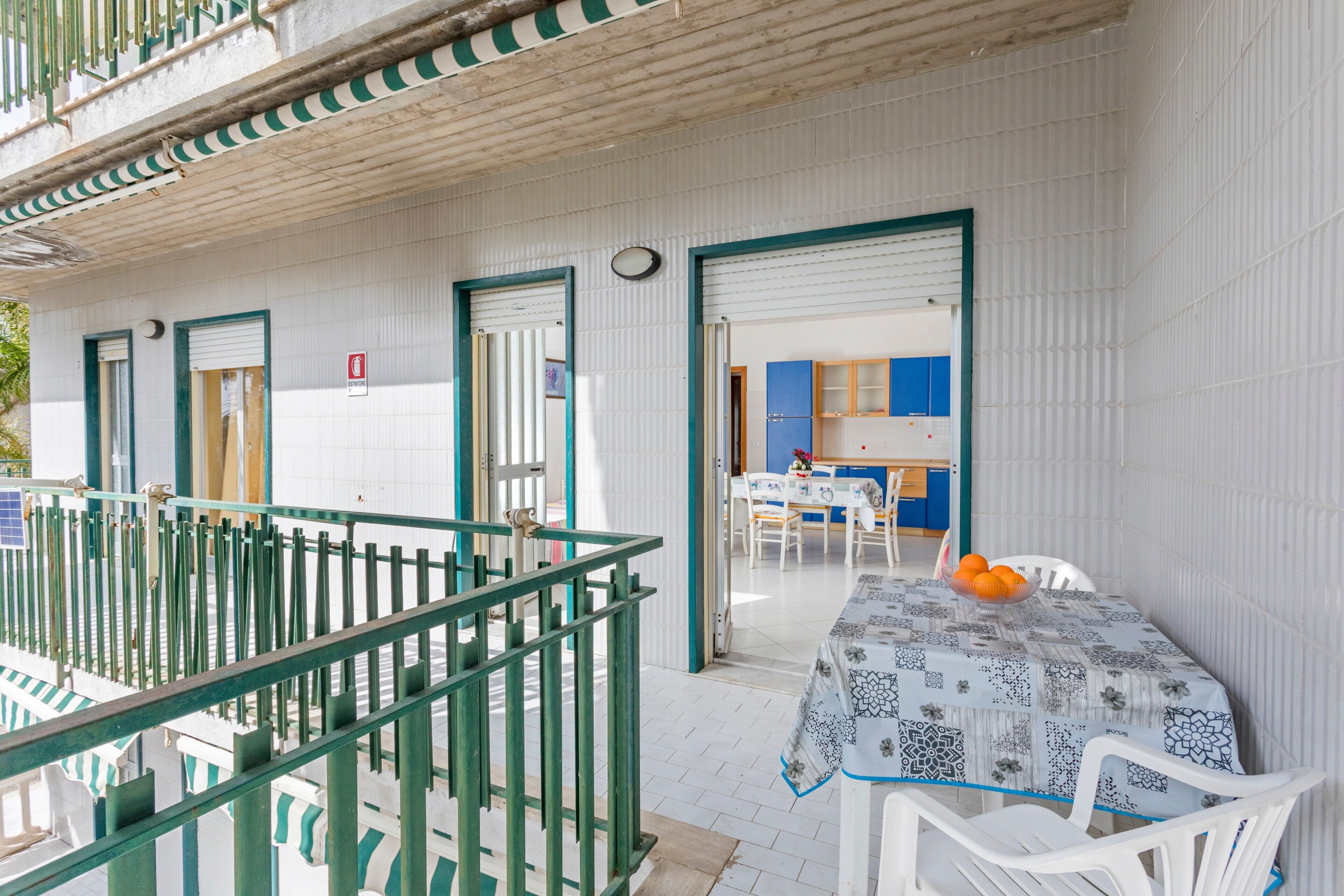 屋外ダイニングエリア