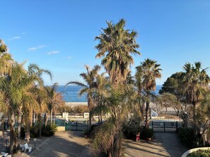 Niet-geclassificeerde afbeelding, 4 van 24, knop