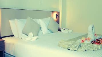Desk, free WiFi, bed sheets