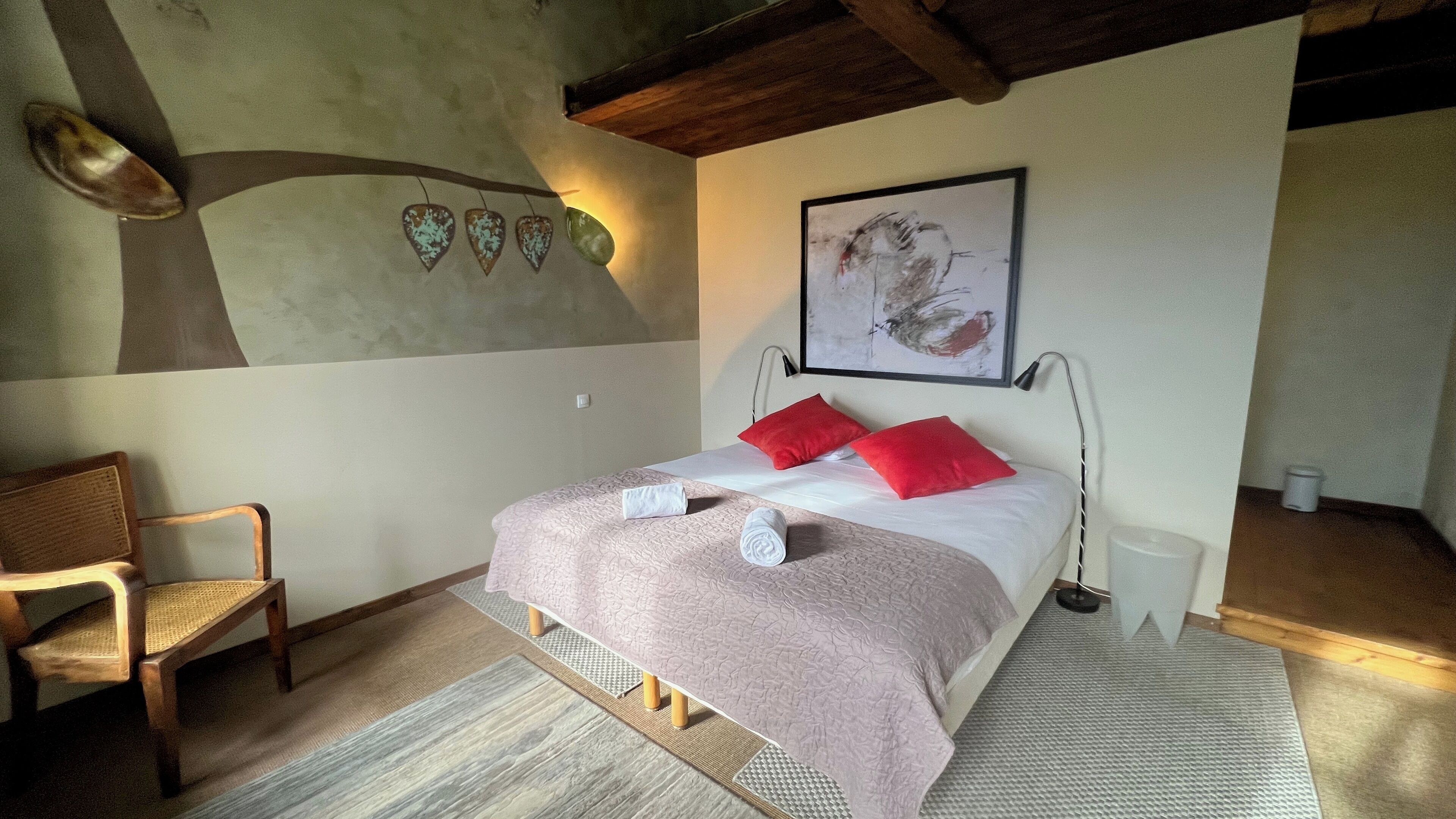 1 habitación y ropa de cama 