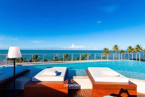 Pool - Setai Yacht #503 - Quadruple Flat by Carpediem (João Pessoa)