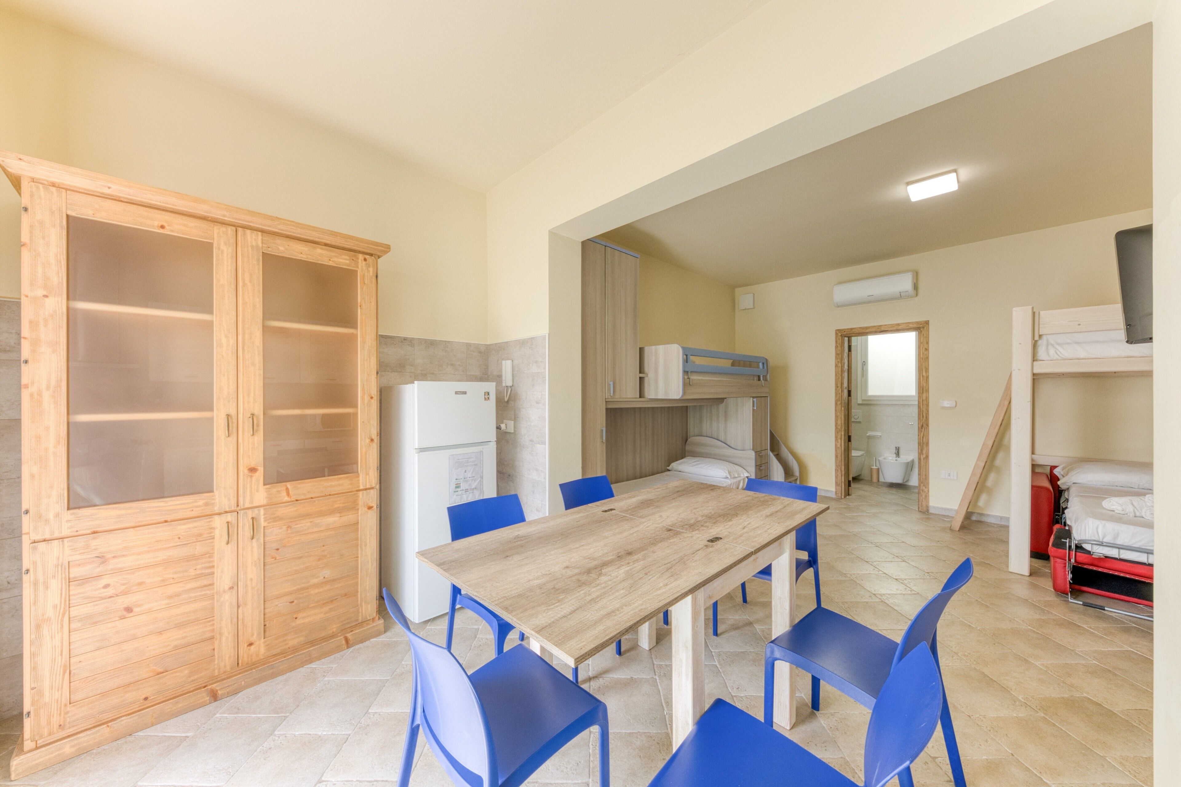 1 chambre, literie fournie