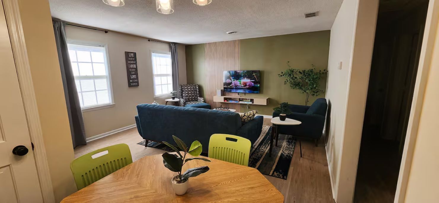 المنشأة من الداخل