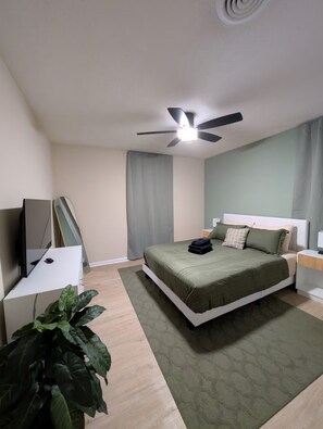2 bedrooms, iron/ironing board, WiFi, bed sheets