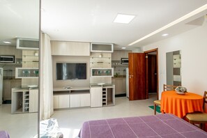 Room - Studio with Smart Lock 900m from Allianz Parque (Ilhéus)