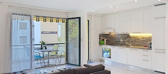 Apt. Hermosa by Interhome