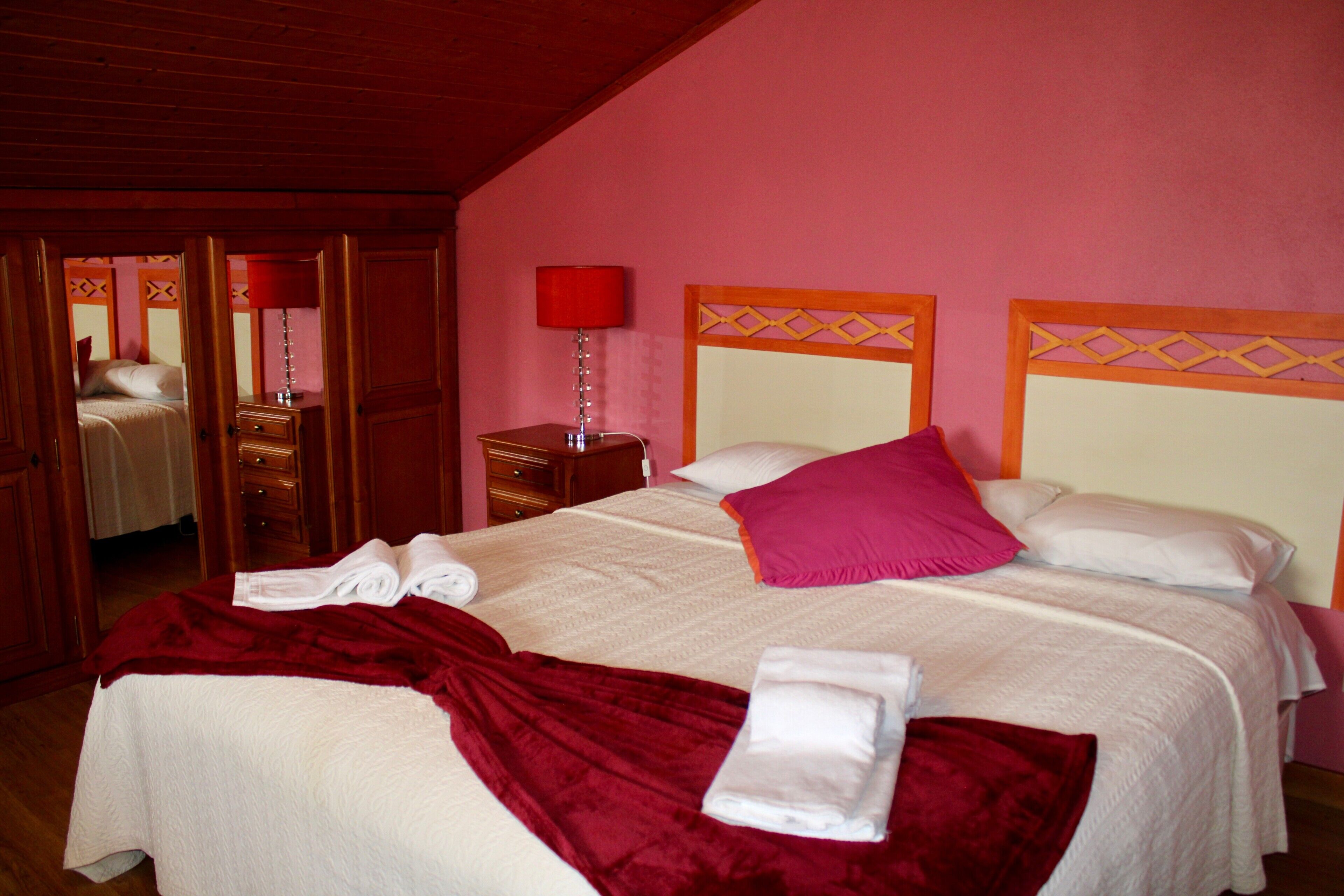 1 quarto, Wi-Fi, roupa de cama