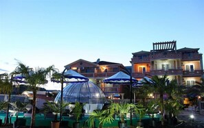 Exterior - Aparthotel Villa Primafila (Ulcinj)