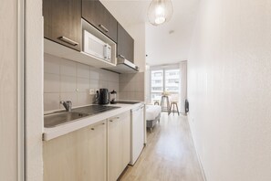 Fridge, microwave, stovetop, coffee/tea maker - 1 Le Loki - Tramway - Wifi (Clermont-Ferrand)