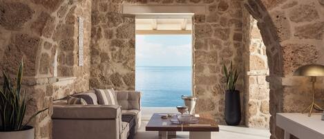 智能電視、書籍、音響