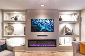 Unclassified image, 3 of 27, button - Beautiful Executive Home close to the Ocean (Sidney)