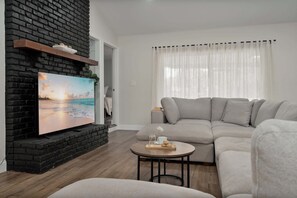 TV
