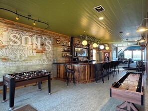 Bar (in der Unterkunft)