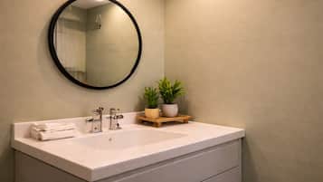 Standard Room, Pool View | Bathroom | Shower, hair dryer, towels, soap