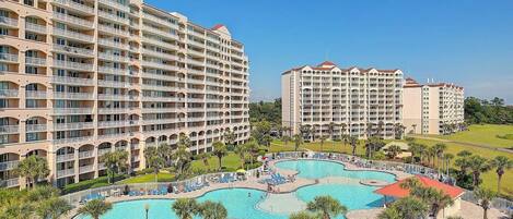 Piscine extérieure, piscine chauffée