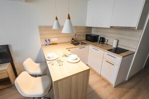 Imagen sin descripción, 3 de 10, botón