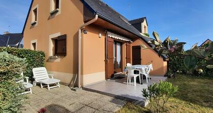 Family home 400m from the sea