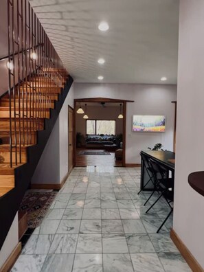 Lobby - River Trails + Downtown | Artisan Home (Charlottesville)