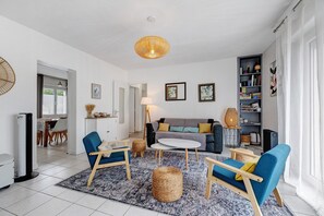 TV - Villa des Mahonies just 200m from the beach (La Tranche-sur-Mer)