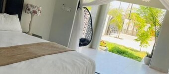 Luna Holiday Home