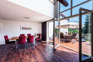 Dining - Cozy vacation home right next to the castle (Quedlinburg)
