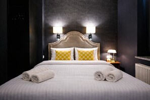 Standard Double Room, River View | Desk, laptop workspace, free WiFi - Cocorico Boutique Stay Adults Only (Szczecin)