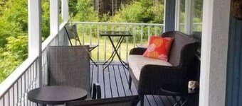 The Garden Room, Trinity Guest House