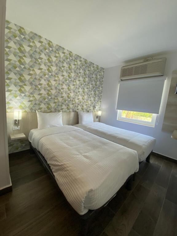 Chambre avec lits jumeaux, vue ville