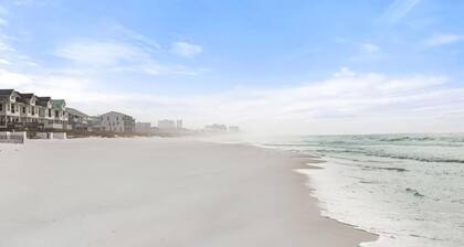 1 bdrm sleeps 6 with hall bunks