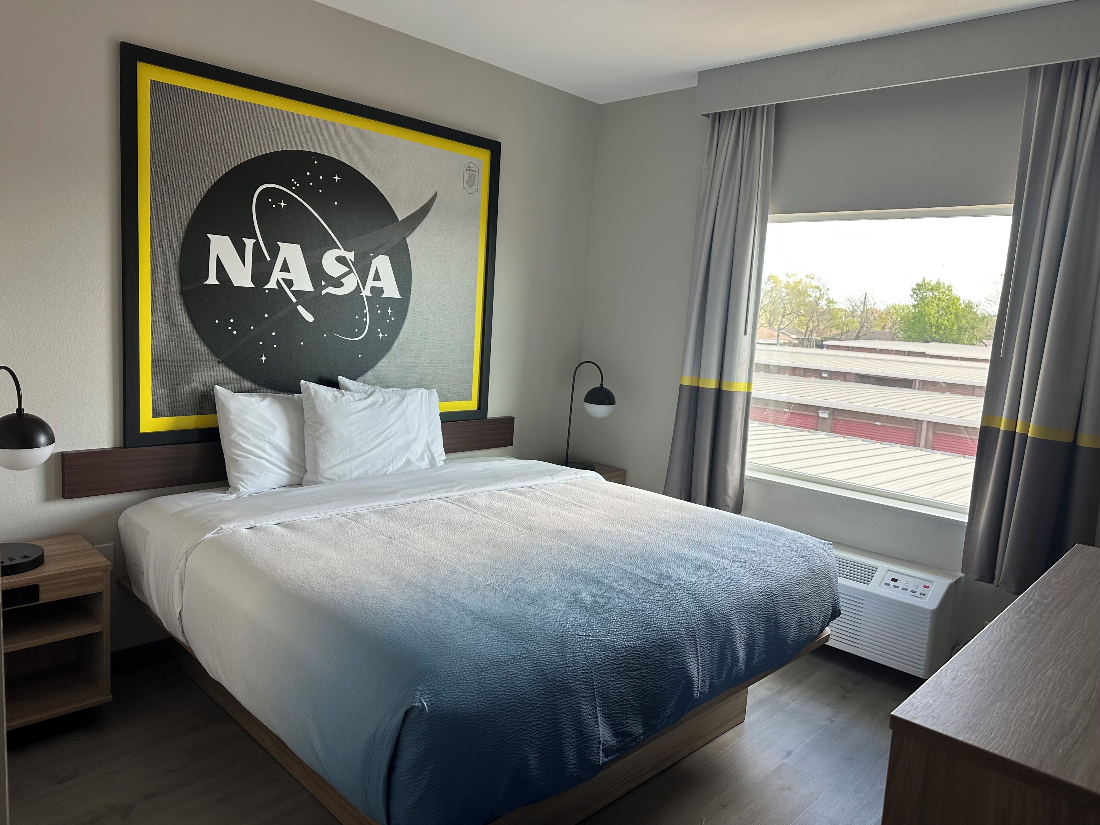 Studio Suite, 1 King Bed, Non Smoking