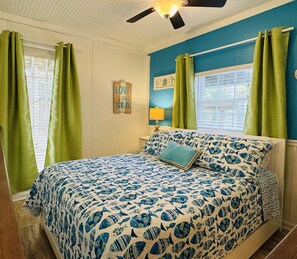 1 soverom, skrivebord og wi-fi