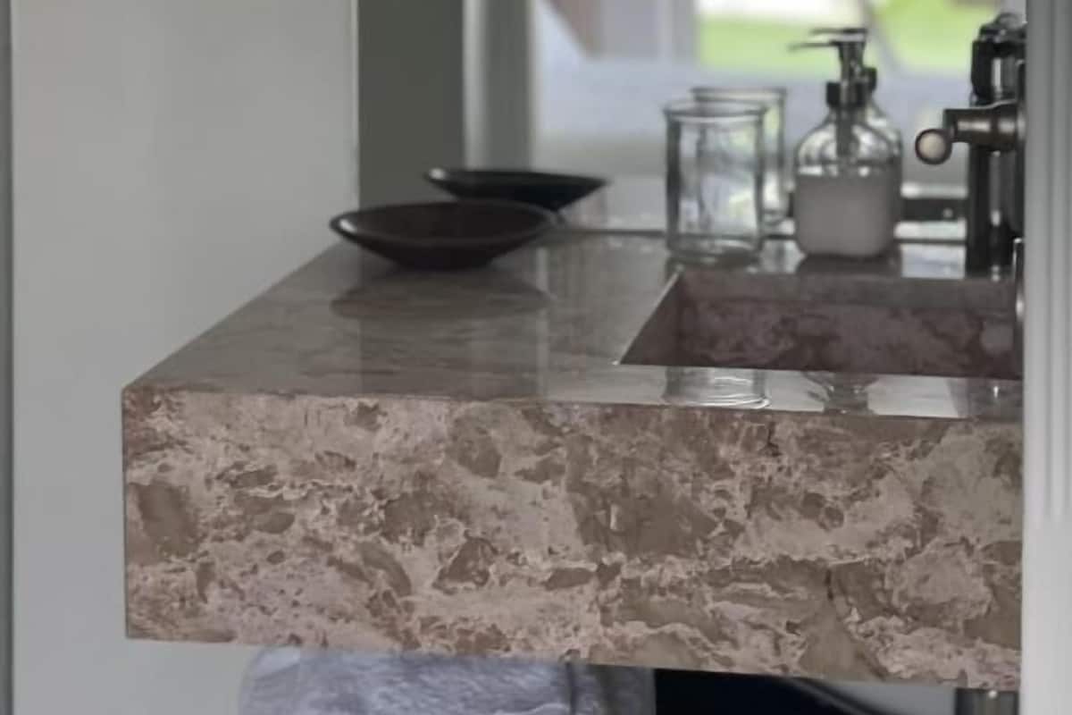 Double or Twin Room, Pool View | Interior