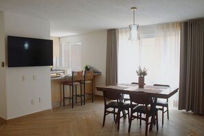 Dining - +MS +Comfort +Alberca +AC +Ubicación (Santiago de Querétaro)